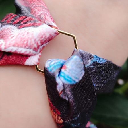 Scarf bracelet dettaglio, foulard da polso, sciarpa da polso